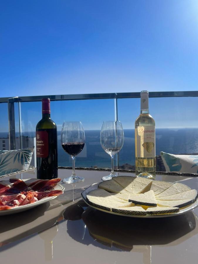 Appartamento Sunset Waves Benidorm Julieta Vistas Al Mar Premium 200 Mt2 Con Jacuzzi En Terraza Esterno foto